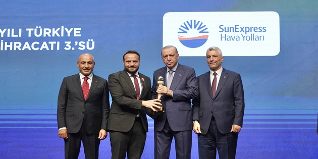 SunExpress Hizmet İhracatında Türkiye’nin İlk Üç Şirketinden Biri Oldu